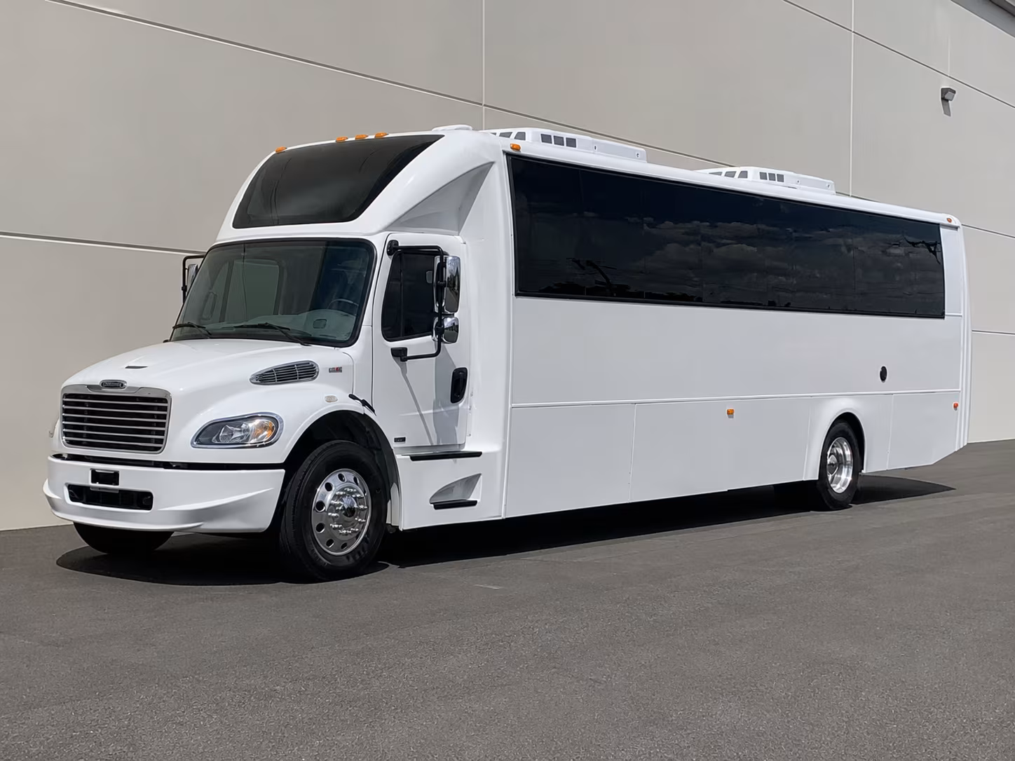 Memphis Birthday, Sweet 16, & Quinceañera Party Bus Rentals